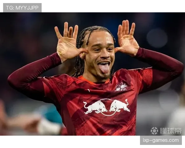 哈维·西蒙斯闪耀莱比锡，助球队强势迎战高峰挑战